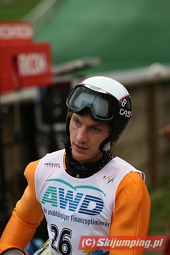 098 Nikolay Karpenko
